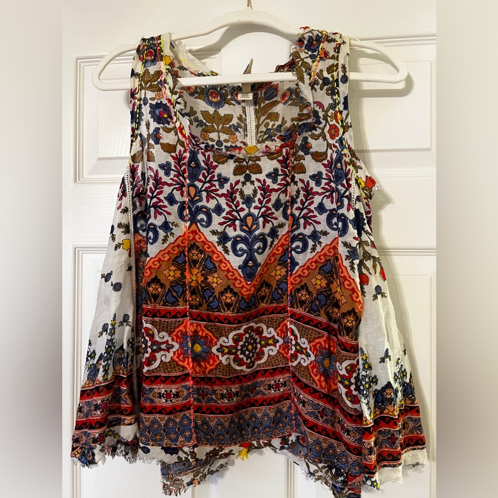 Light & Flowy RAGA Tank